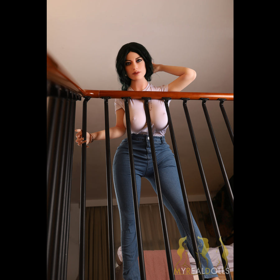 Kendra + Options Sex Dolls